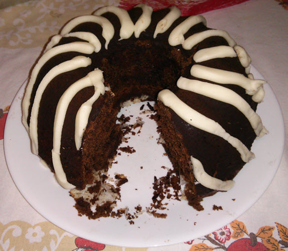 Gâteau au chocolat et aux macarons