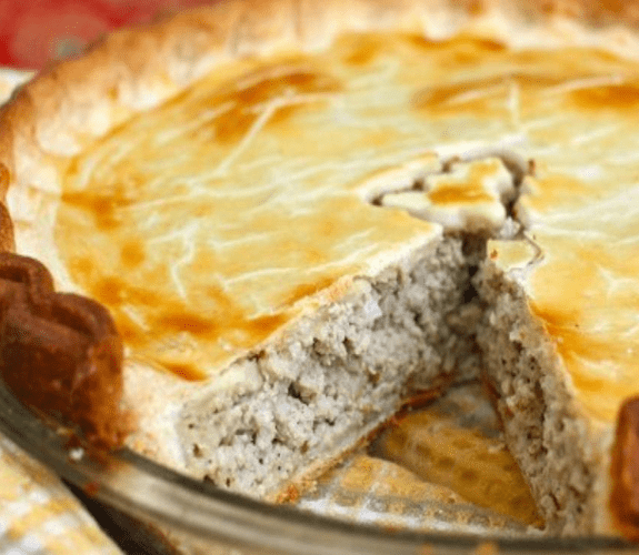 Tourtière traditionnelle québécoise